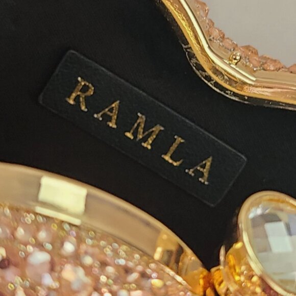 Ramla brand - heart shaped clutch purse - NWT comes with 2 straps
